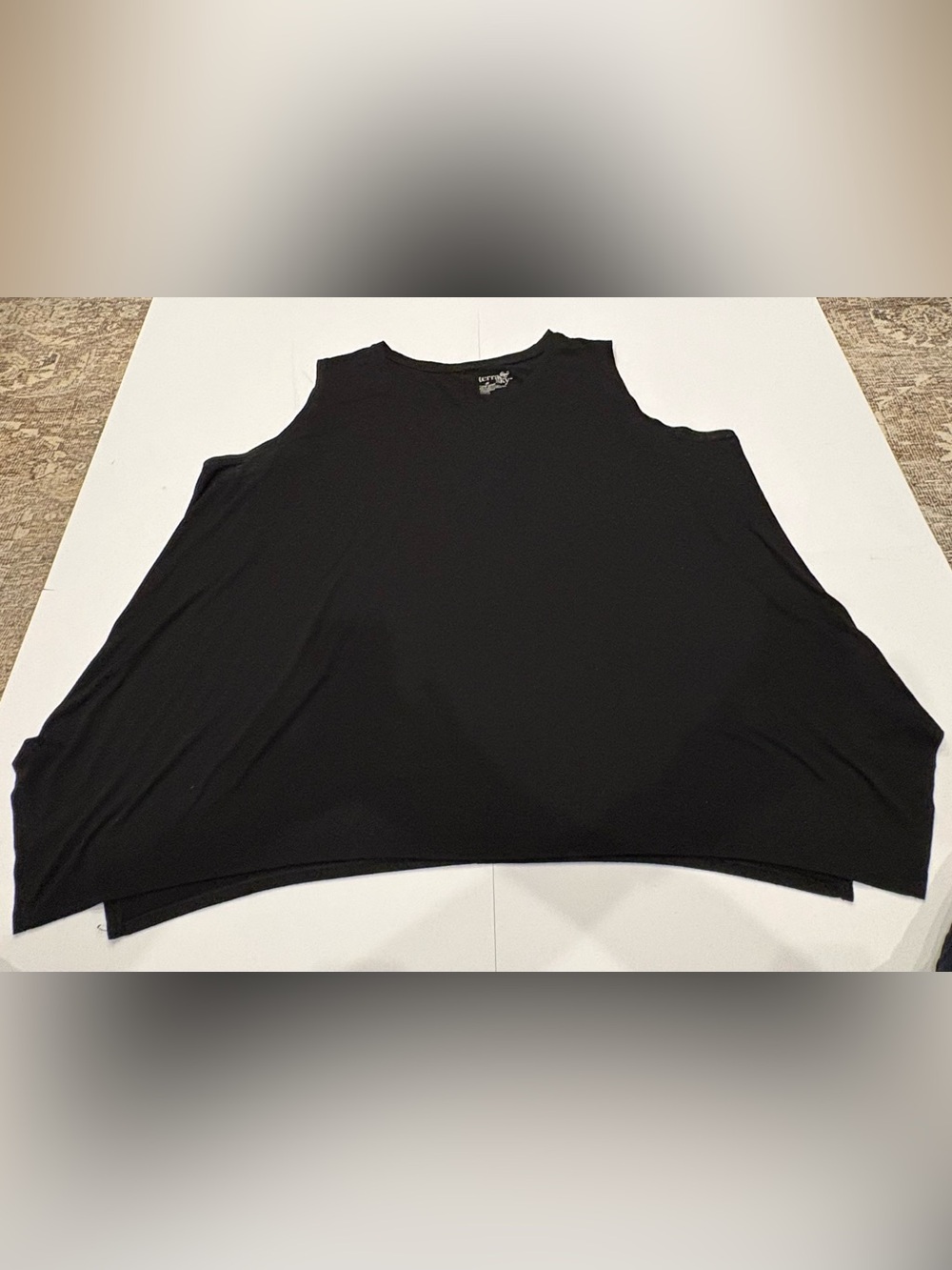 Terra & Sky Black Sleeveless Tank Top